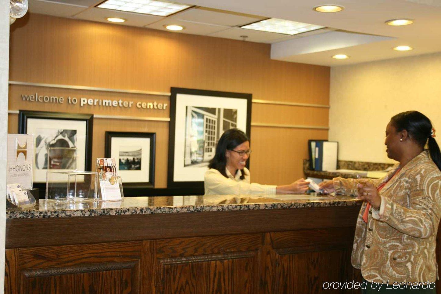 Hampton Inn Atlanta Perimeter Center Sandy Springs Beltér fotó